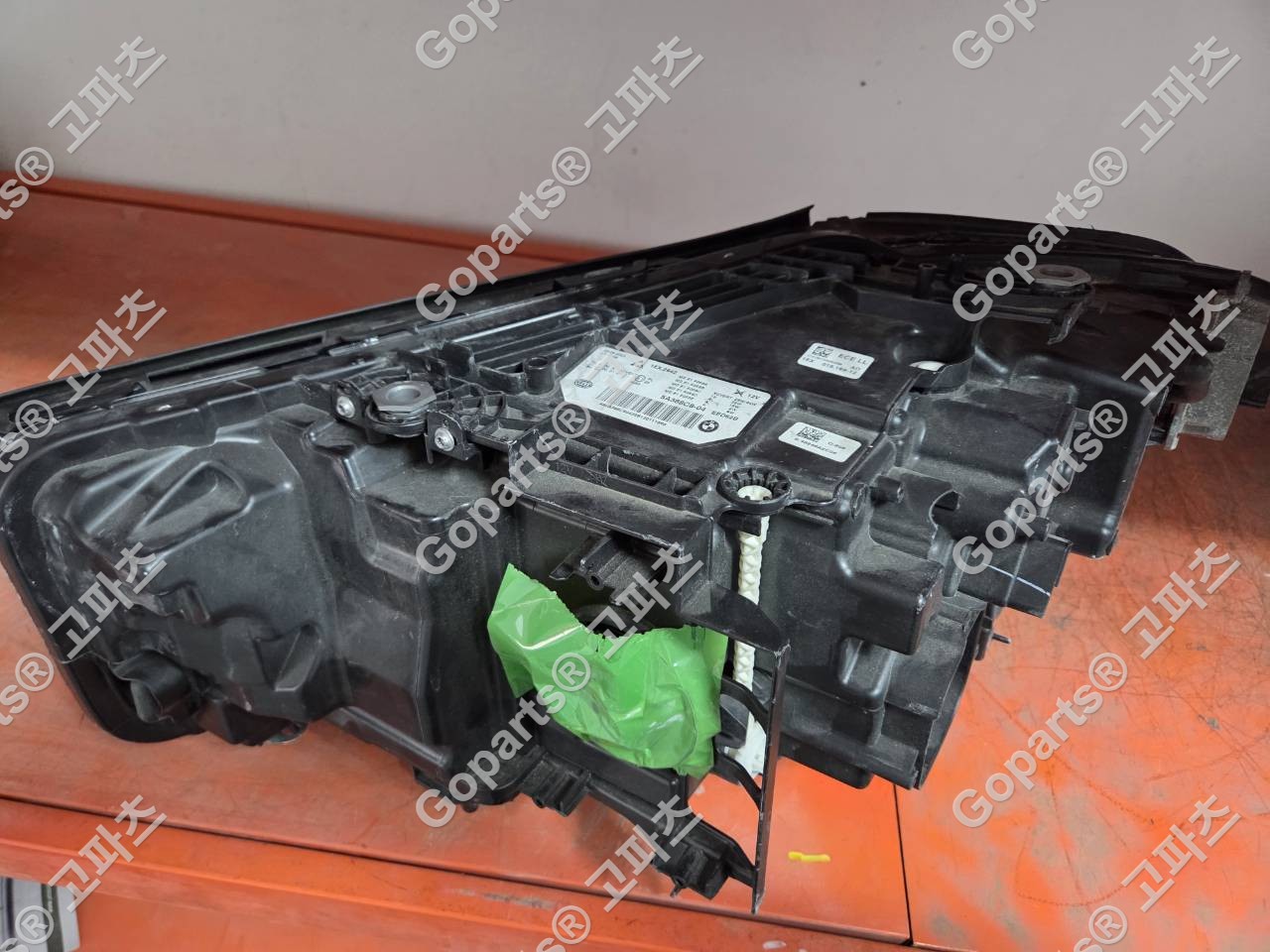 BMW 5시리즈 G30 후기형 조수석 LED 헤드라이트 5A388C8 EED62B 상세사진 4