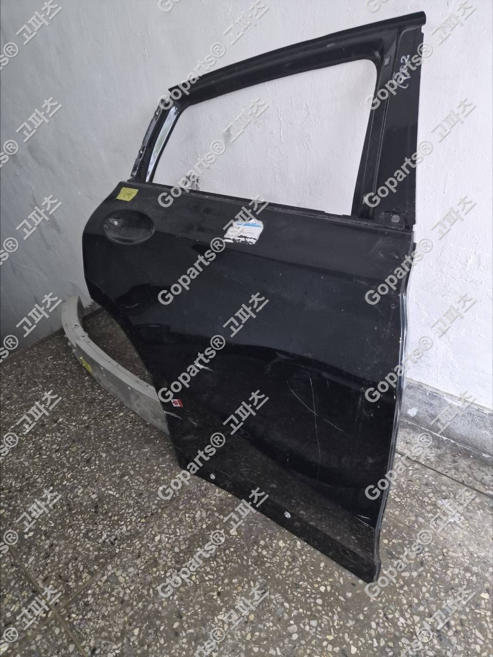 BMW X4 G02 조수석 뒷도어 중고 부품 상세사진 2