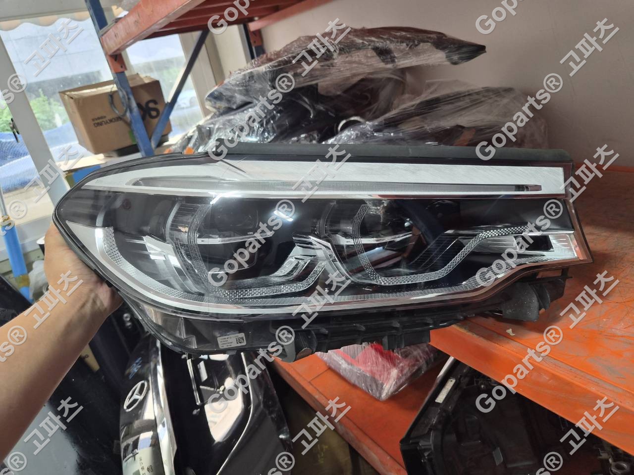 BMW G30 5시리즈 전기형 조수석 어뎁티브 LED 헤드라이트 8499122 450,000원