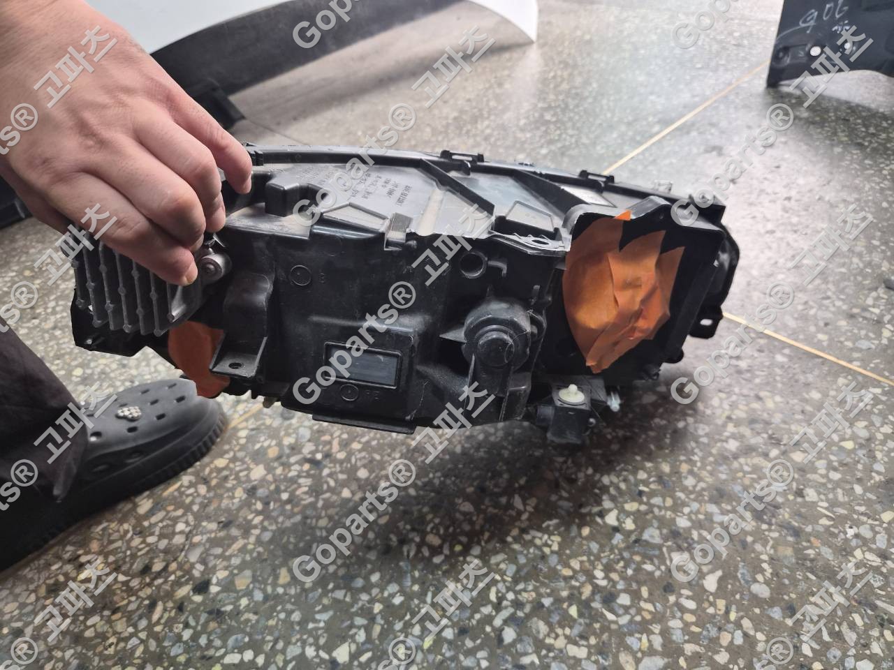 볼보 V90 운전석 헤드라이트 모듈 32342464 상세사진 4