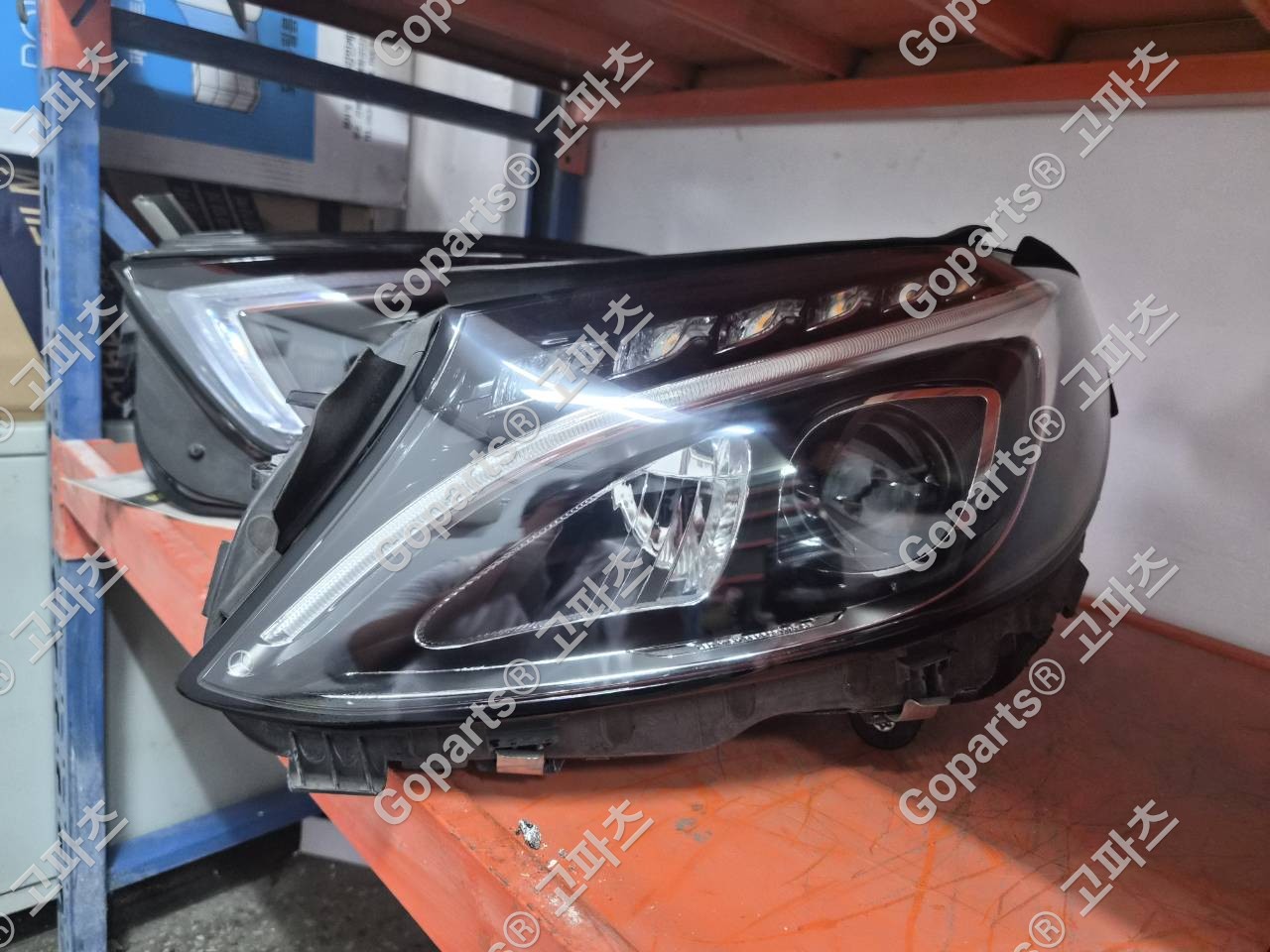 벤츠 W205 C클래스 전기형 운전석 헤드라이트 A2059062504 350,000원 중고
