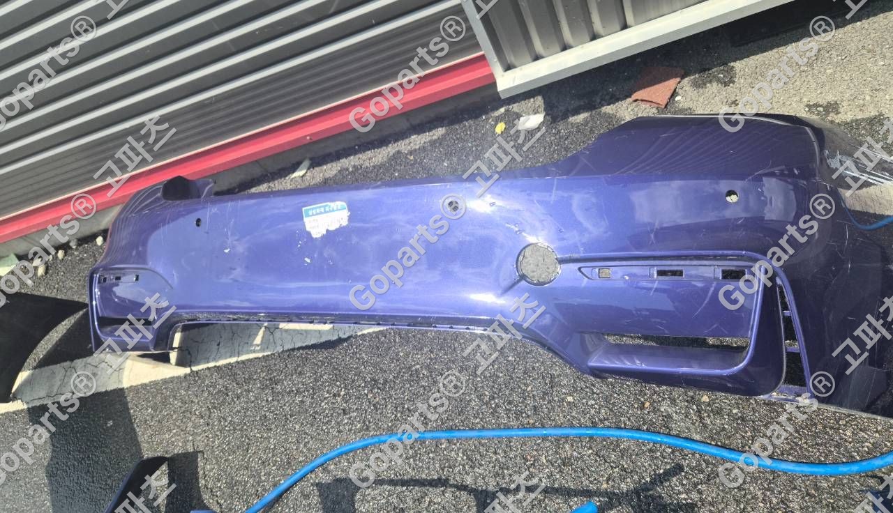 BMW M4 F82/F83 중고 뒷범퍼 350,000원