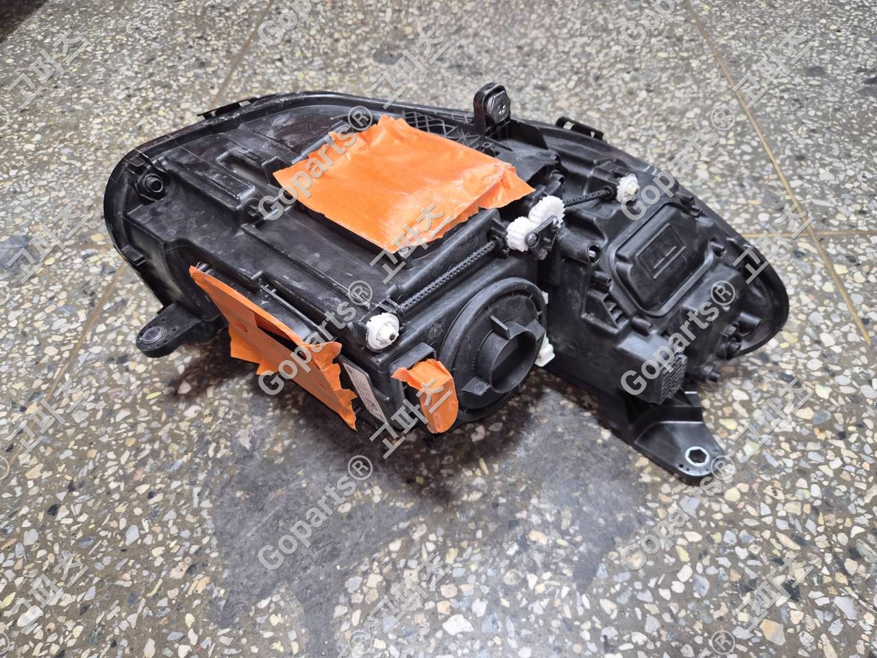 벤츠 CLS W257 운전석 헤드라이트 A2579061900 상세사진 3