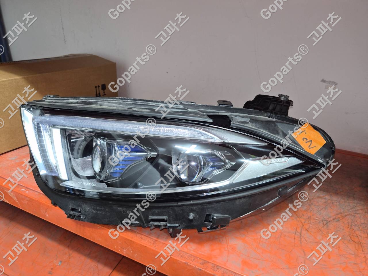 벤츠 CLS W257 운전석 헤드라이트 A2579061900 상세사진 5