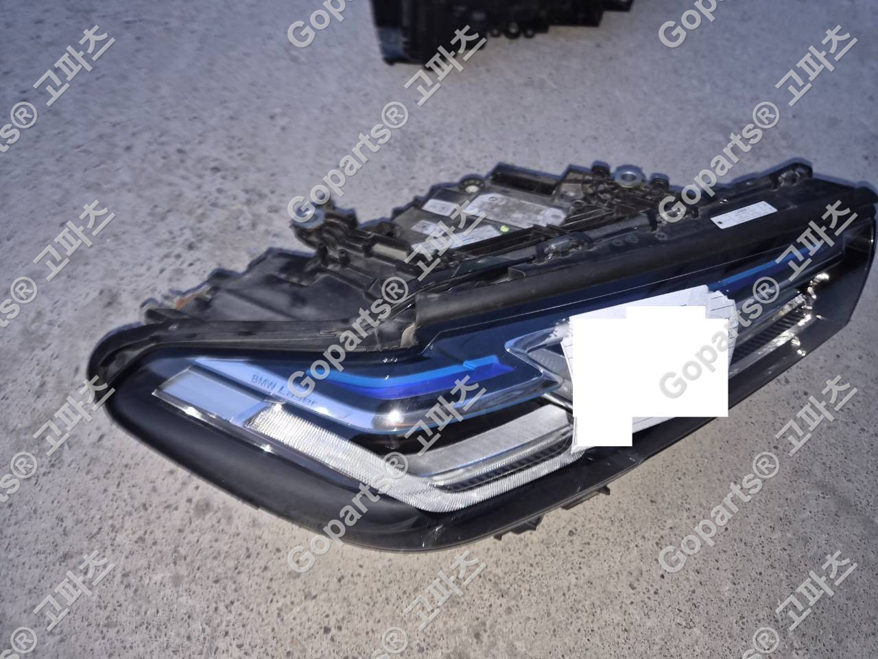 BMW G30 5시리즈 후기형 조수석 레이저 헤드라이트 985058805 상세사진 2