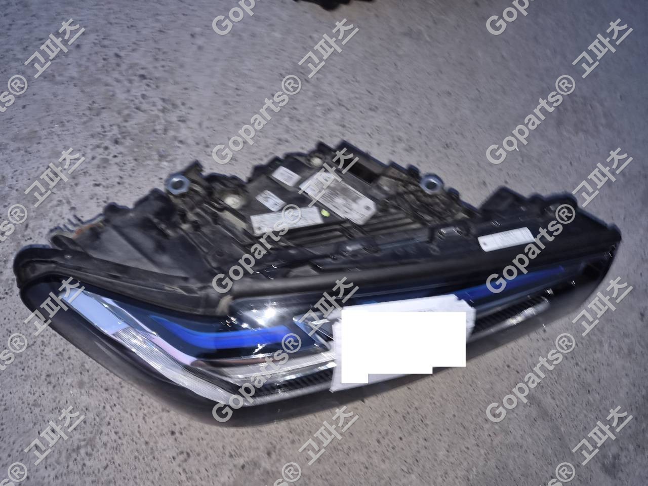 BMW G30 5시리즈 후기형 조수석 레이저 헤드라이트 985058805 상세사진 3