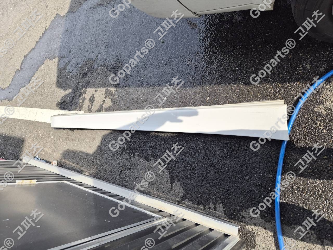 BMW F30 3시리즈 조수석 사이드스태프