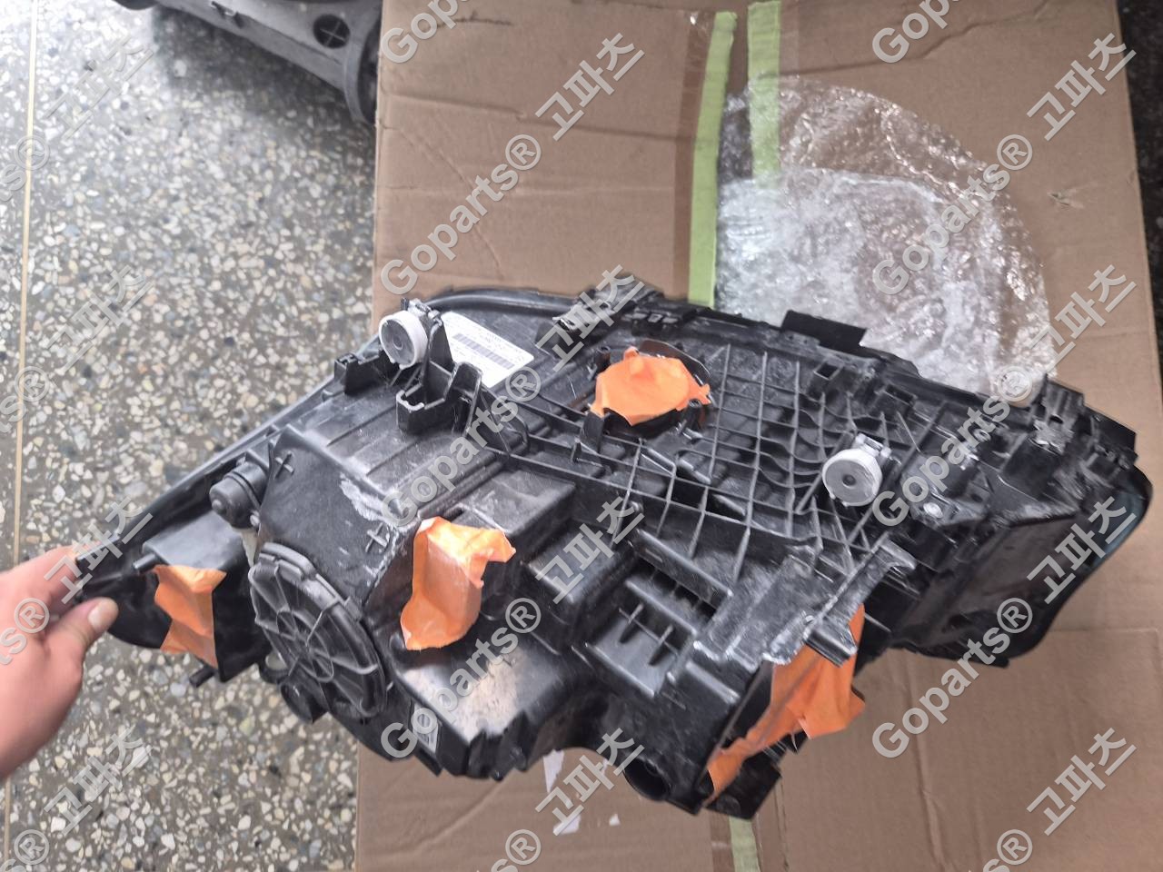 BMW G30 5시리즈 조수석 어뎁티브 LED 헤드라이트 63117214954 상세사진 3