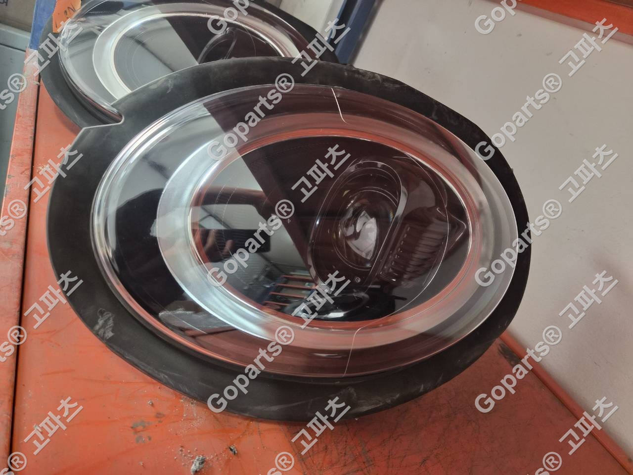 미니 쿠퍼 F55/F56/F57 후기형 조수석 헤드라이트 올 블랙베젤 63115A01962, 63118737600 상세사진 3