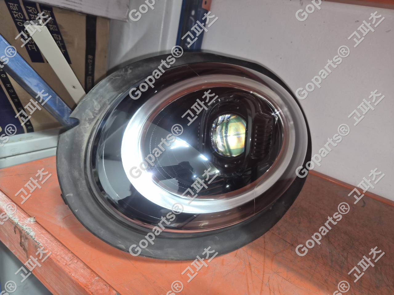 미니 쿠퍼 F56/F55/F57 후기형 조수석 LED 헤드라이트 63115A01962 350,000원 중고