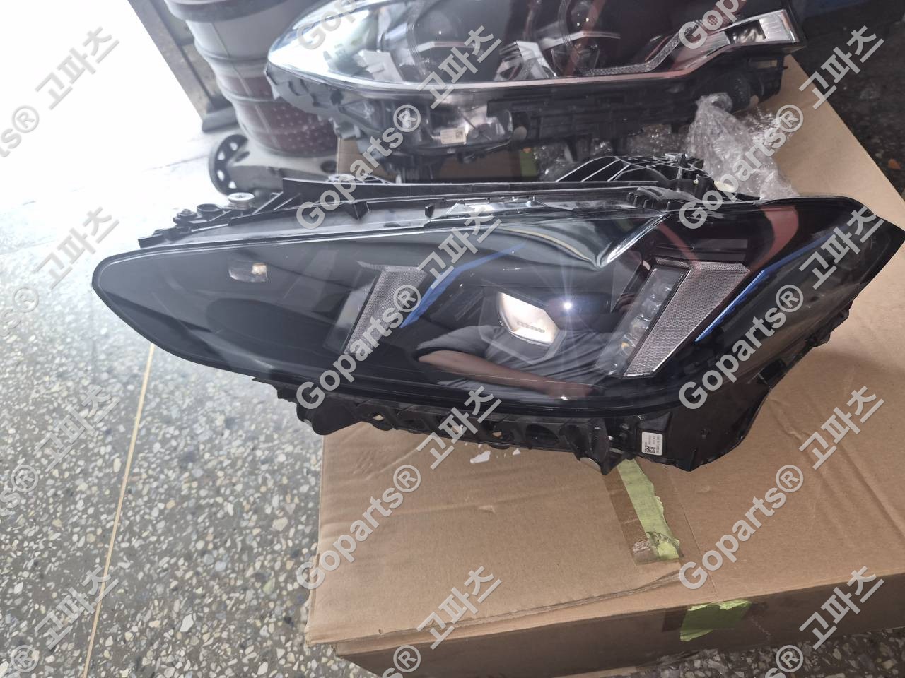 BMW 4시리즈 M4 G82 G83 2023-2026년식 운전석 LED 헤드라이트 5A3B313 상세사진 5
