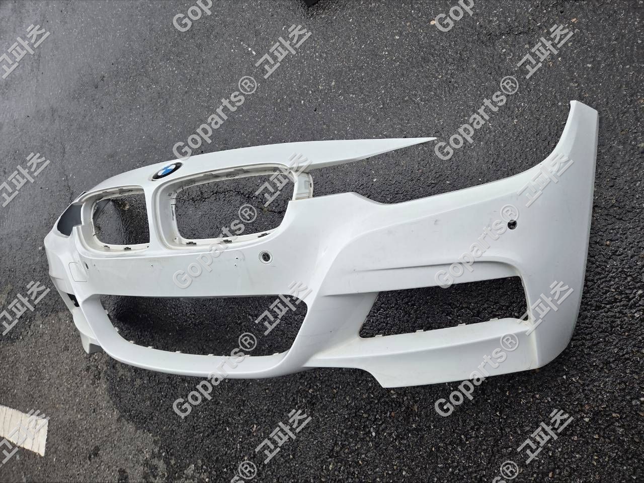 BMW 3시리즈 F30 전 앞범퍼 사진 2