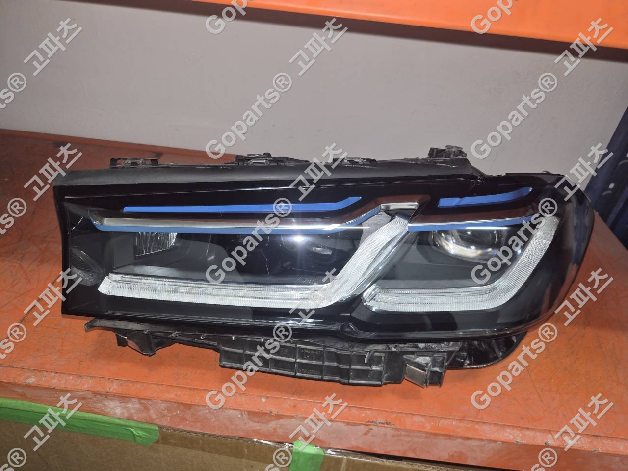 BMW 5시리즈 G30 후기형 운전석 헤드라이트 중고
