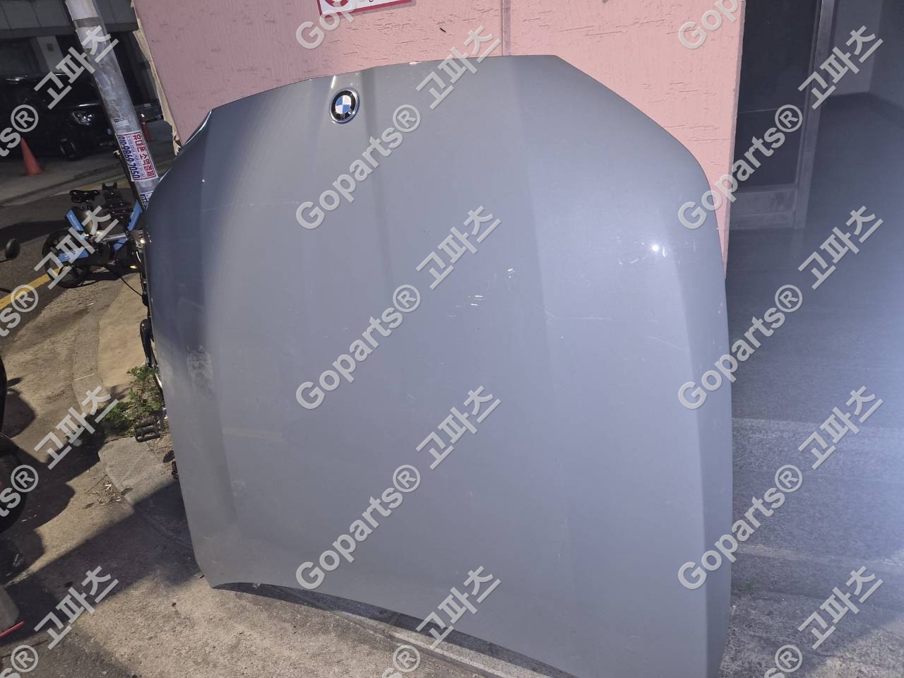 BMW 5시리즈 G60 본네트 사진 4