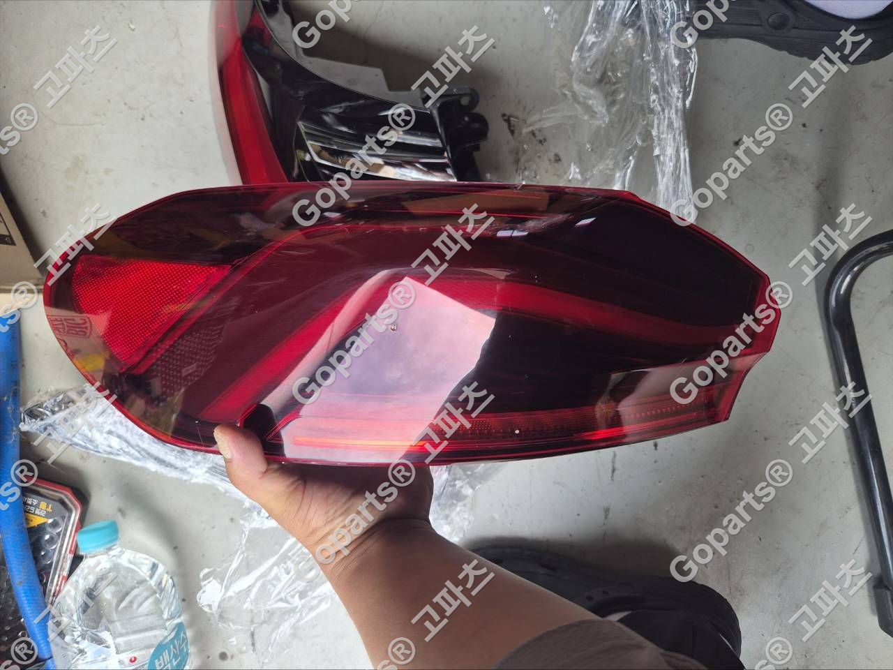 BMW X6 G06 운전석 후미등 사진 3