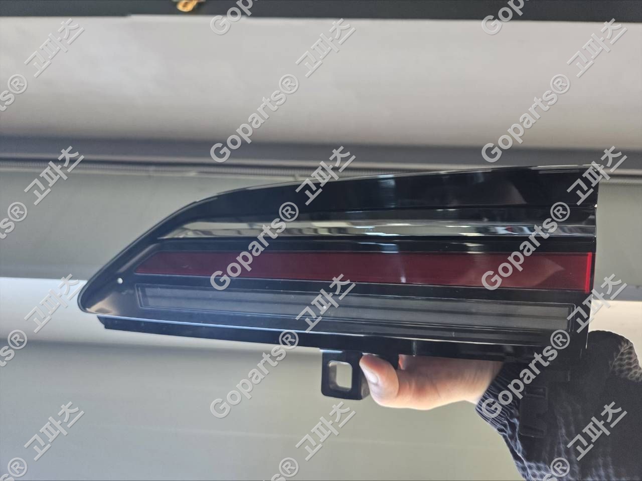 BMW 7시리즈 G70 조수석 트렁크등 중고