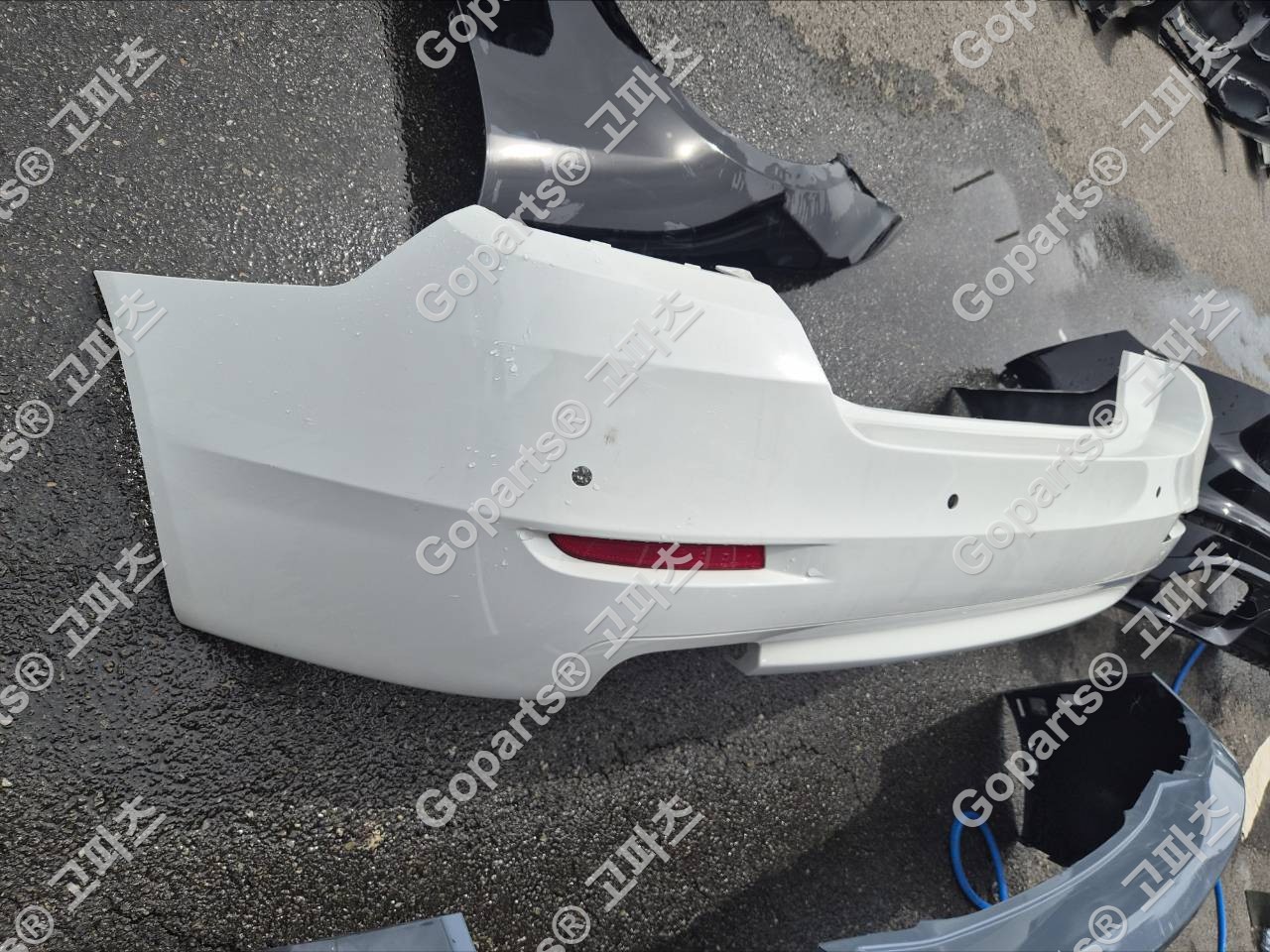 BMW 5시리즈 F10 후기형 후 뒷범퍼 사진 2