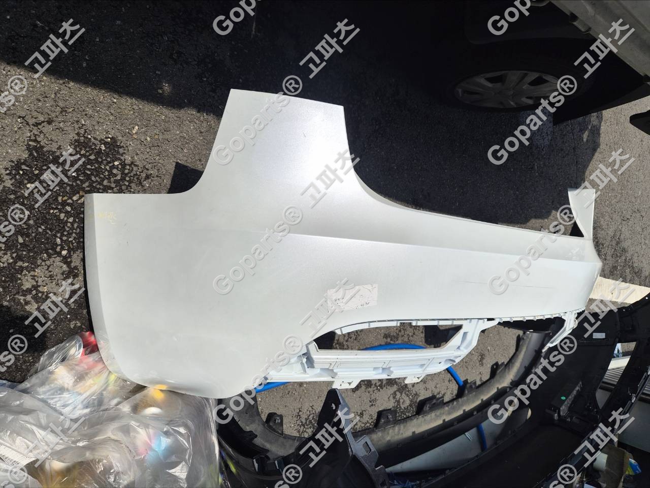 테슬라 모델3 하이랜드 후 뒷범퍼 사진 2