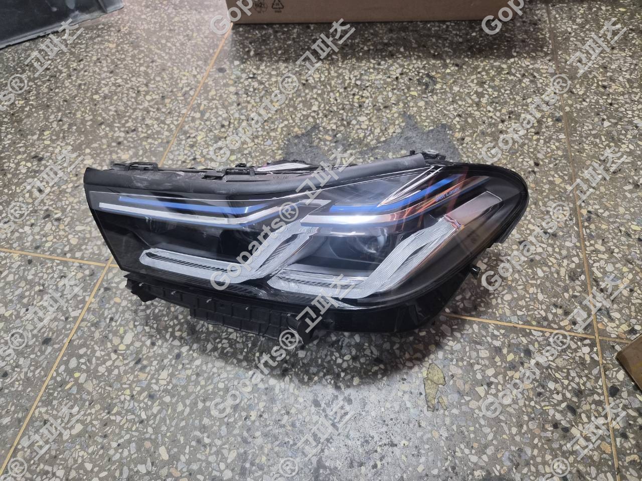 BMW 6GT G32 후기형 운전석 헤드라이트 사진 3
