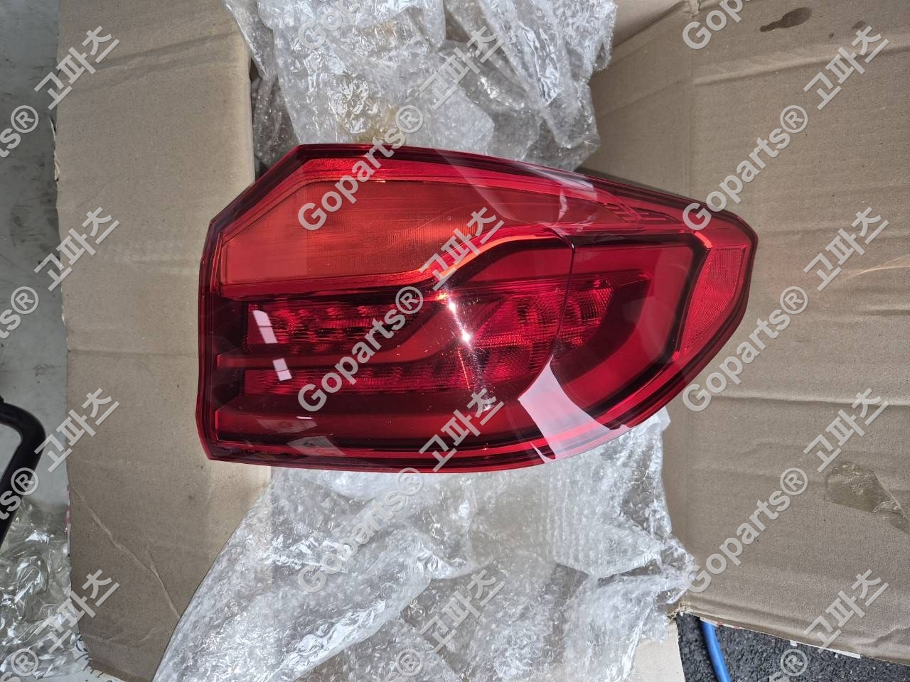 BMW 5시리즈 G30 전기형 조수석 후미등 사진 4