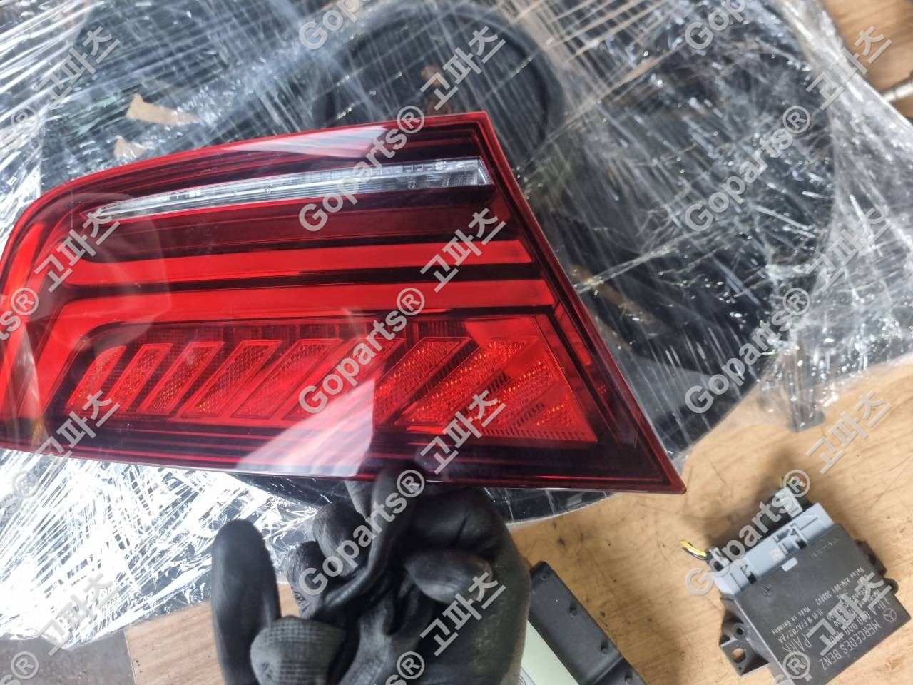 아우디 A7 2015-2018년 C7 4G8 후기형 운전석 후미등 품번 4G8945095H,4G8945095F 사진 5