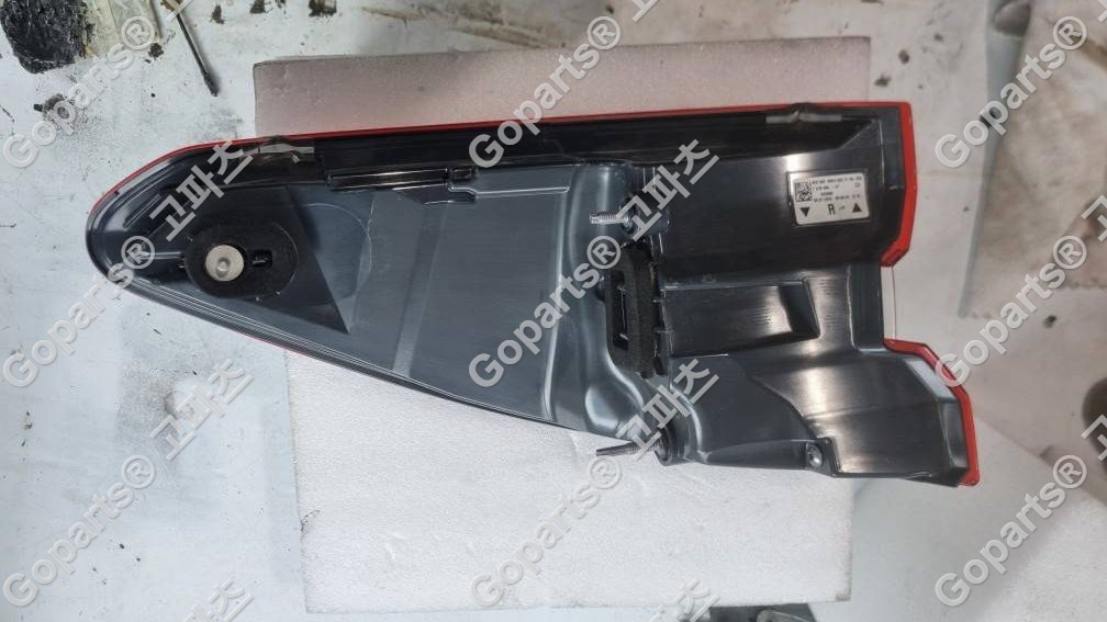 BMW 6GT 2016-2023년 G32 조수석 후미등 품번 63217376484,7376484,63217376484 사진 2